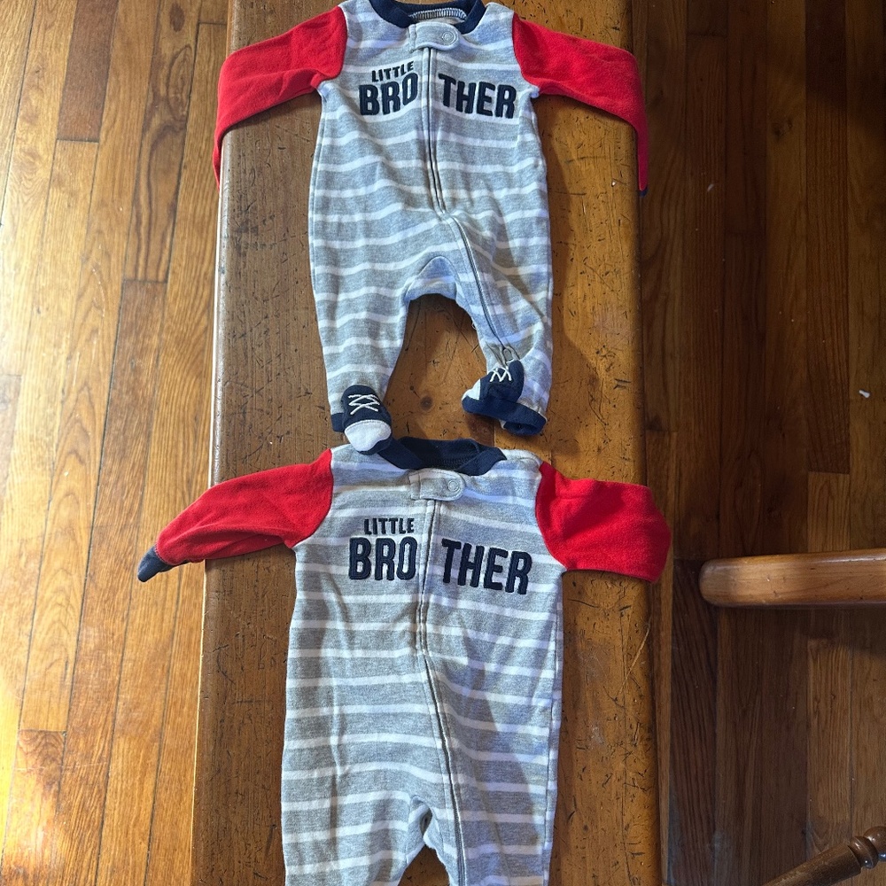 Newborn and 3 months footie